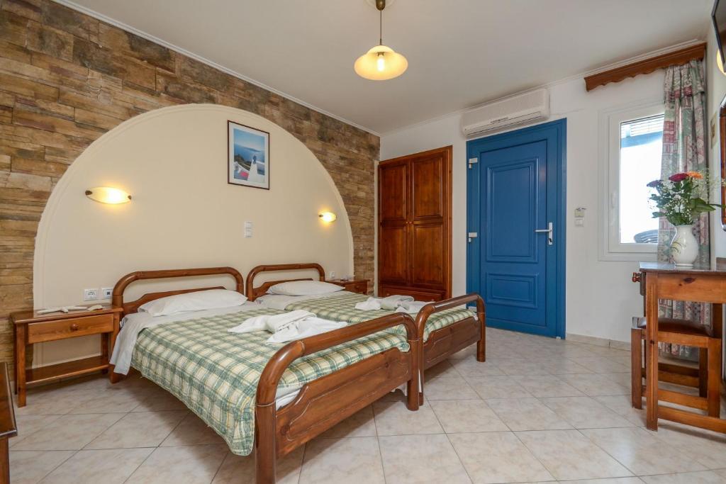 Agia Anna  Polemis Studios & Apartments חדר תמונה